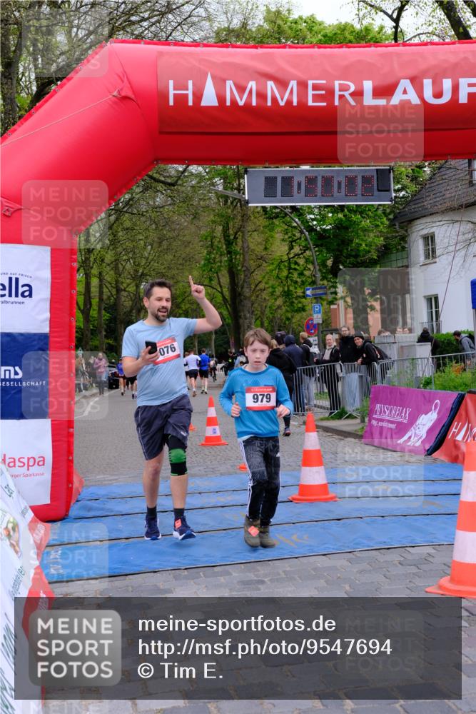 19.04.2026 - Hammer Lauf Tim E. http://msf.ph/oto/9547694 19.04.2026 12:50:10 Ziel 403, 979, 1076, 1077, 1291, 1591, 1592 meine-sportfotos.de