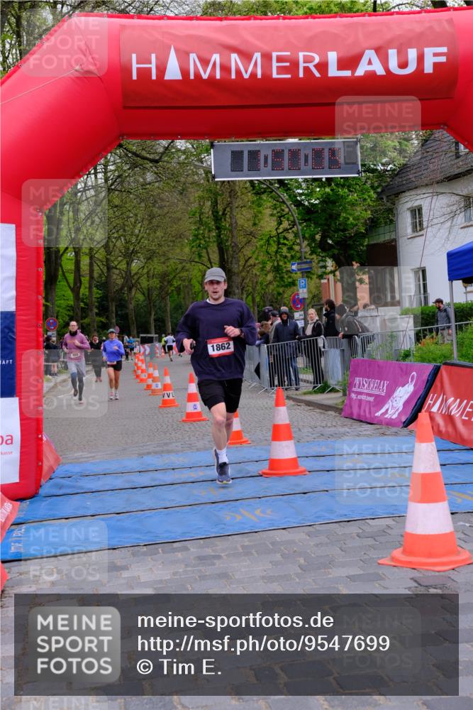 19.04.2026 - Hammer Lauf Tim E. http://msf.ph/oto/9547699 19.04.2026 12:50:17 Ziel 174, 949, 950, 1862 meine-sportfotos.de