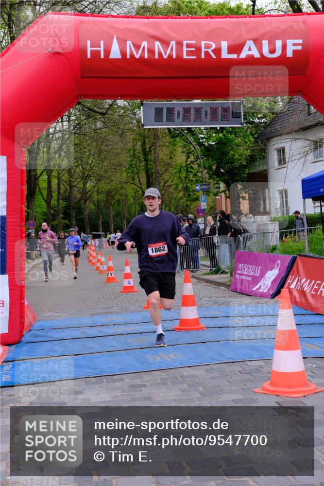 19.04.2026 - Hammer Lauf Tim E. http://msf.ph/oto/9547700 19.04.2026 12:50:17 Ziel 174, 949, 950, 1862 meine-sportfotos.de