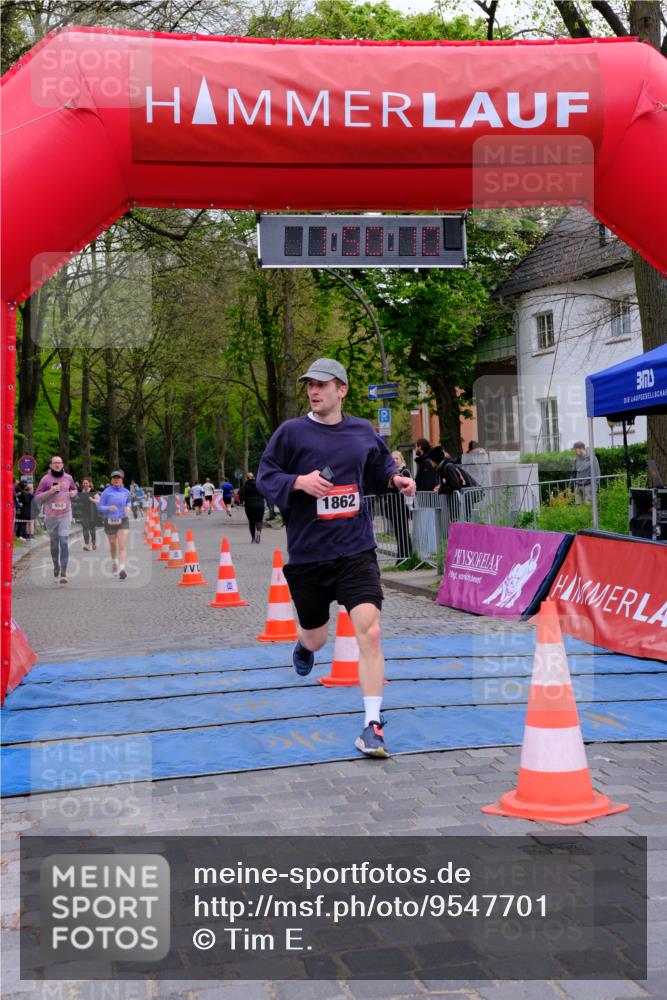 19.04.2026 - Hammer Lauf Tim E. http://msf.ph/oto/9547701 19.04.2026 12:50:18 Ziel 174, 949, 950, 1862 meine-sportfotos.de