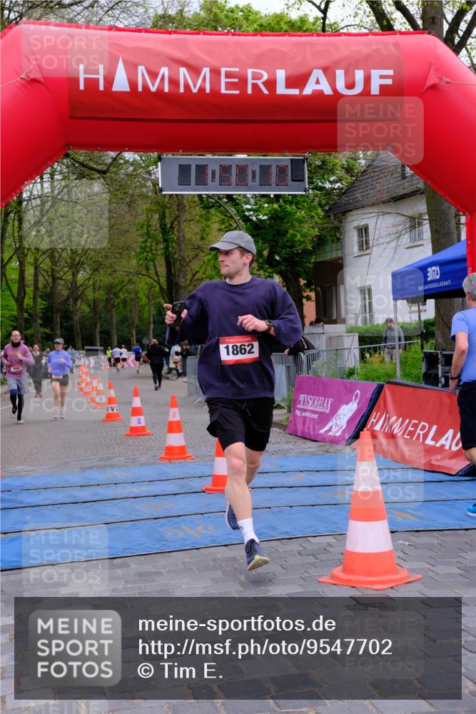 19.04.2026 - Hammer Lauf Tim E. http://msf.ph/oto/9547702 19.04.2026 12:50:18 Ziel 174, 949, 950, 1862 meine-sportfotos.de
