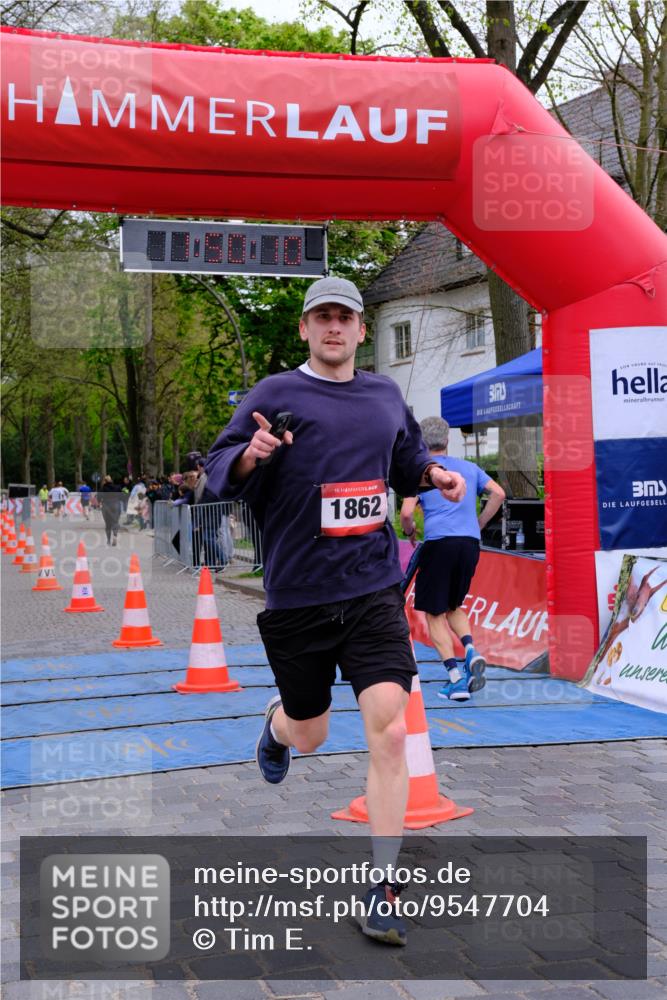 19.04.2026 - Hammer Lauf Tim E. http://msf.ph/oto/9547704 19.04.2026 12:50:18 Ziel 174, 949, 950, 1862 meine-sportfotos.de