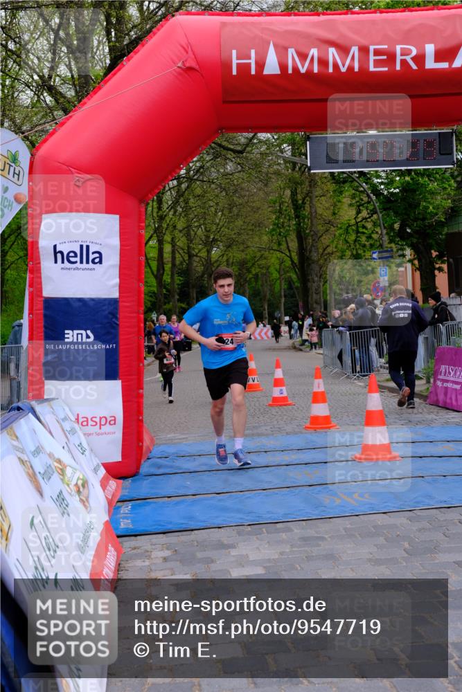 19.04.2026 - Hammer Lauf Tim E. http://msf.ph/oto/9547719 19.04.2026 12:50:37 Ziel 262, 342, 624, 932, 1686 meine-sportfotos.de