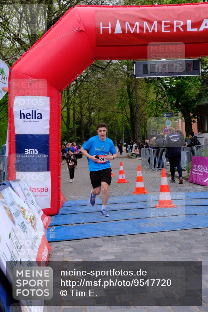 19.04.2026 - Hammer Lauf Tim E. http://msf.ph/oto/9547720 19.04.2026 12:50:37 Ziel 262, 342, 624, 932, 1686 meine-sportfotos.de