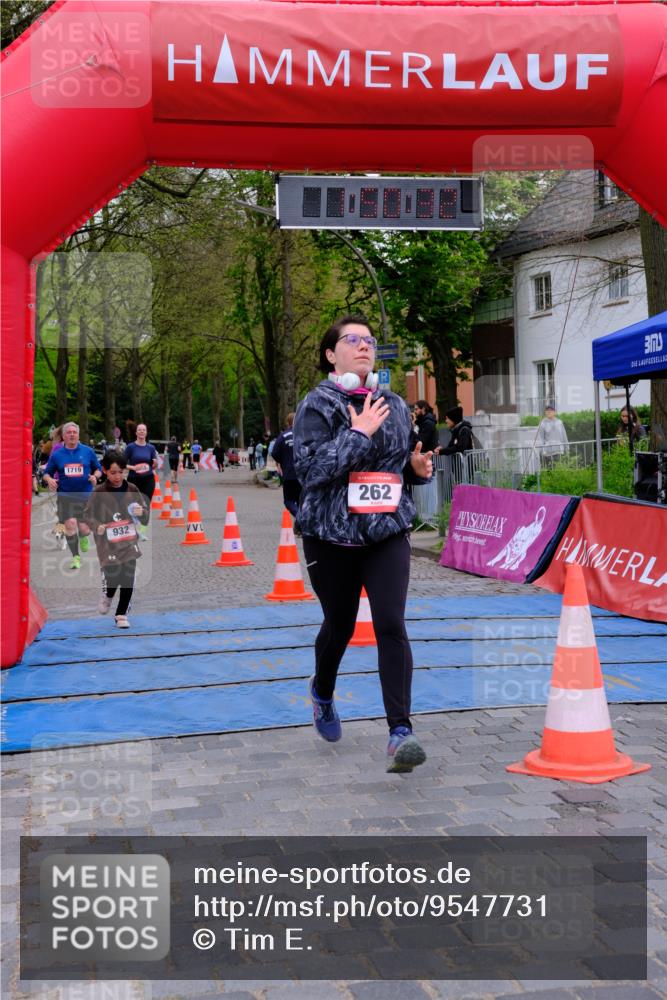 19.04.2026 - Hammer Lauf Tim E. http://msf.ph/oto/9547731 19.04.2026 12:50:40 Ziel 262, 624, 854, 855, 932, 1686, 1719 meine-sportfotos.de