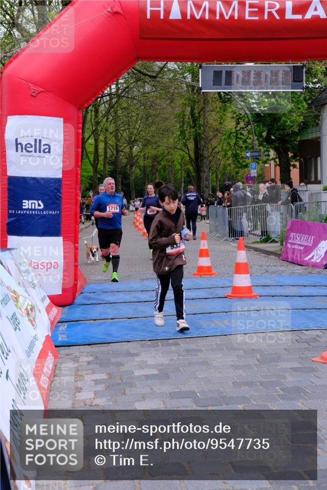 19.04.2026 - Hammer Lauf Tim E. http://msf.ph/oto/9547735 19.04.2026 12:50:42 Ziel 262, 624, 854, 855, 932, 969, 1719 meine-sportfotos.de