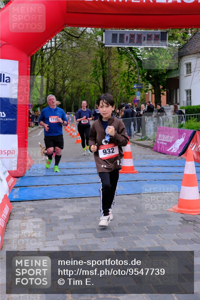 19.04.2026 - Hammer Lauf Tim E. http://msf.ph/oto/9547739 19.04.2026 12:50:43 Ziel 262, 854, 855, 932, 969, 1719 meine-sportfotos.de