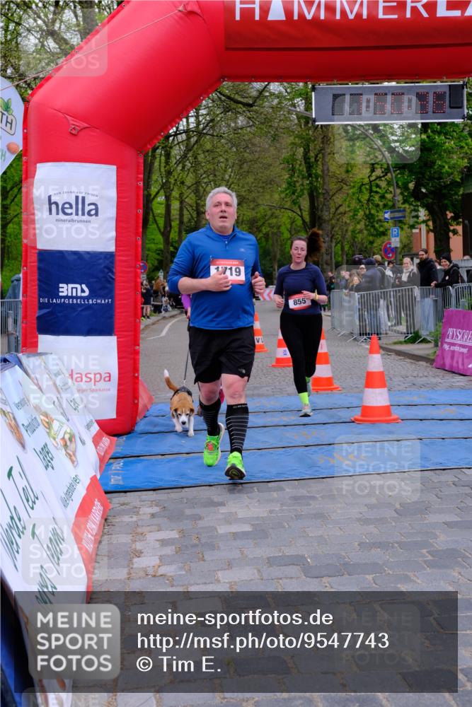 19.04.2026 - Hammer Lauf Tim E. http://msf.ph/oto/9547743 19.04.2026 12:50:44 Ziel 262, 854, 855, 932, 969, 1719 meine-sportfotos.de