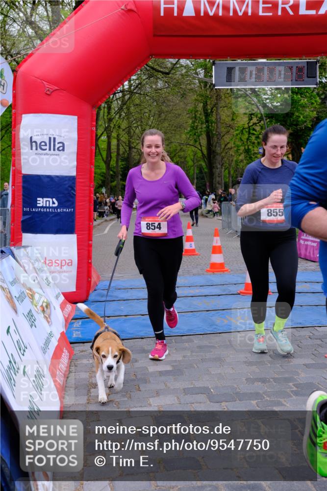 19.04.2026 - Hammer Lauf Tim E. http://msf.ph/oto/9547750 19.04.2026 12:50:46 Ziel 854, 855, 932, 969, 1719 meine-sportfotos.de