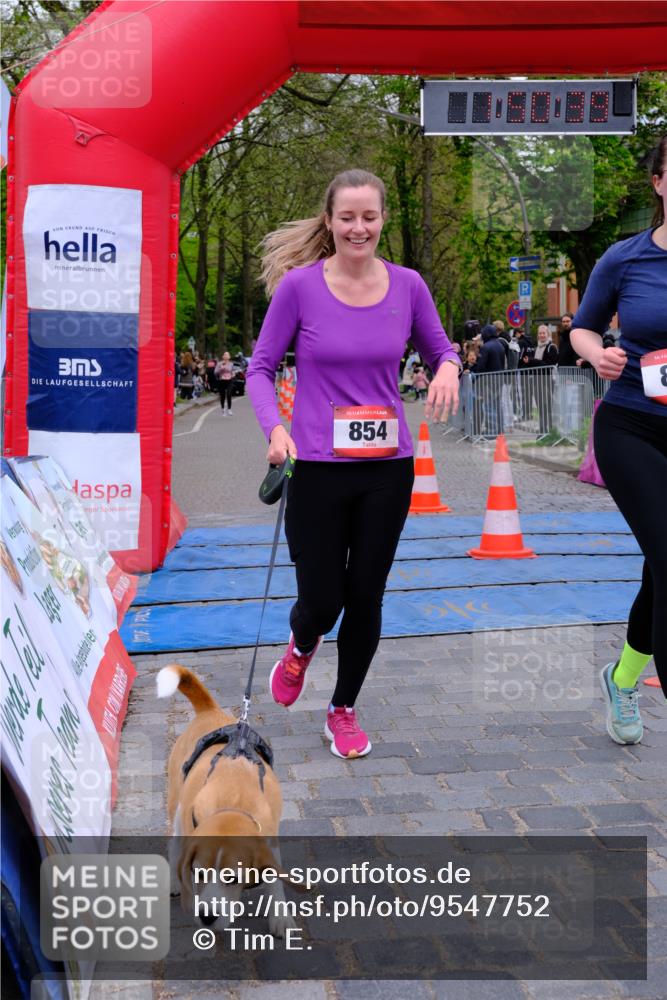 19.04.2026 - Hammer Lauf Tim E. http://msf.ph/oto/9547752 19.04.2026 12:50:46 Ziel 854, 855, 932, 969, 1719 meine-sportfotos.de