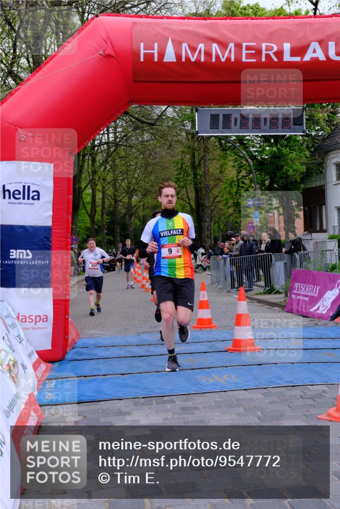 19.04.2026 - Hammer Lauf Tim E. http://msf.ph/oto/9547772 19.04.2026 12:51:06 Ziel 9, 10, 931, 1311 meine-sportfotos.de