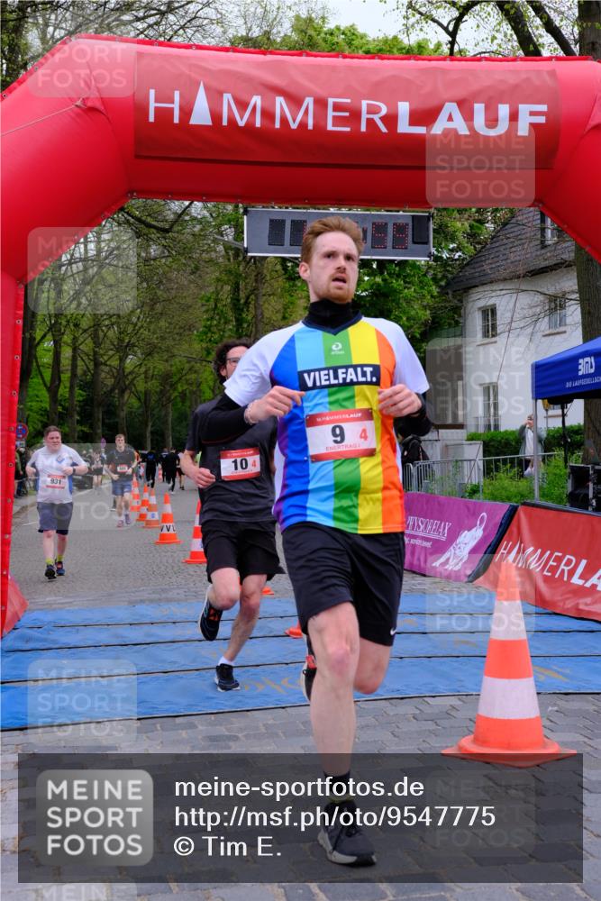 19.04.2026 - Hammer Lauf Tim E. http://msf.ph/oto/9547775 19.04.2026 12:51:07 Ziel 9, 10, 931 meine-sportfotos.de