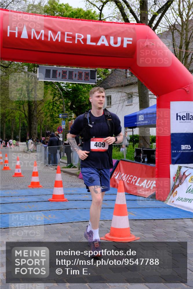 19.04.2026 - Hammer Lauf Tim E. http://msf.ph/oto/9547788 19.04.2026 12:51:14 Ziel 409, 912, 931 meine-sportfotos.de