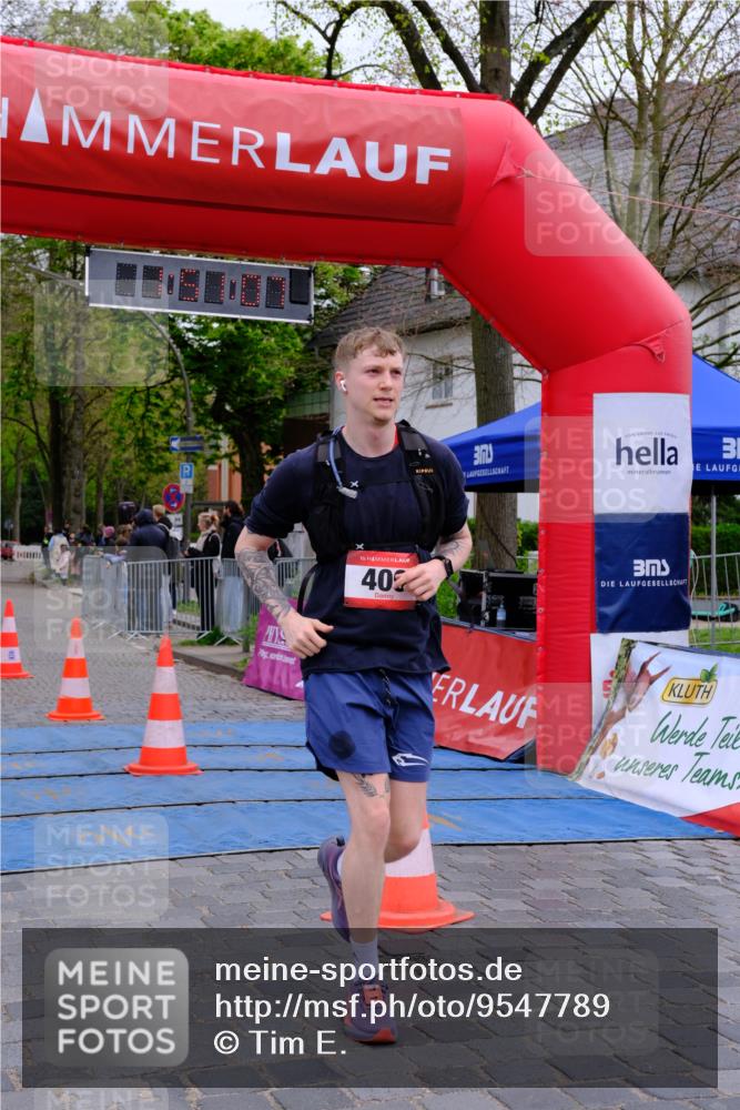 19.04.2026 - Hammer Lauf Tim E. http://msf.ph/oto/9547789 19.04.2026 12:51:14 Ziel 409, 912, 931 meine-sportfotos.de