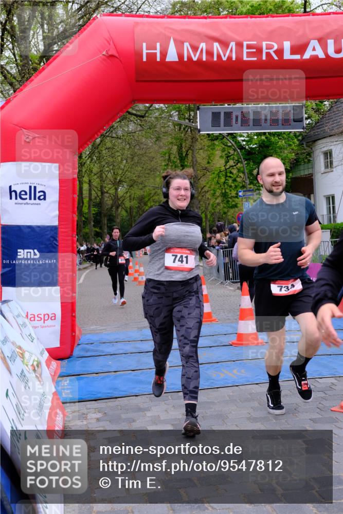 19.04.2026 - Hammer Lauf Tim E. http://msf.ph/oto/9547812 19.04.2026 12:51:28 Ziel 486, 741, 810, 972, 973, 1571, 1574, 1728, 1757 meine-sportfotos.de