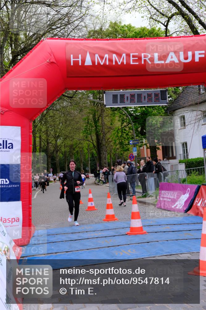 19.04.2026 - Hammer Lauf Tim E. http://msf.ph/oto/9547814 19.04.2026 12:51:29 Ziel 741, 810, 972, 973, 1574, 1728, 1757 meine-sportfotos.de