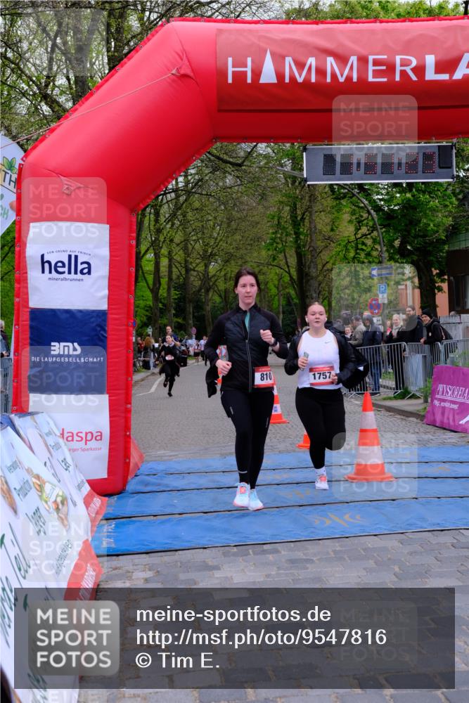 19.04.2026 - Hammer Lauf Tim E. http://msf.ph/oto/9547816 19.04.2026 12:51:31 Ziel 741, 810, 1757 meine-sportfotos.de
