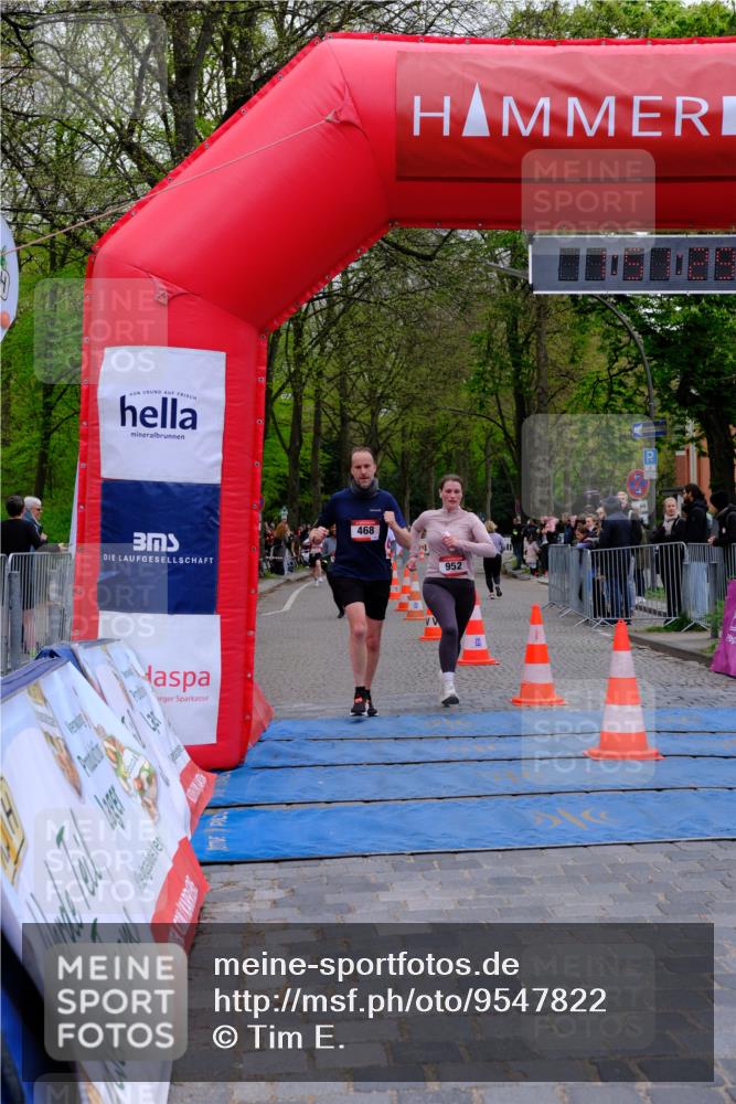 19.04.2026 - Hammer Lauf Tim E. http://msf.ph/oto/9547822 19.04.2026 12:51:37 Ziel 468, 952, 1573, 1757 meine-sportfotos.de