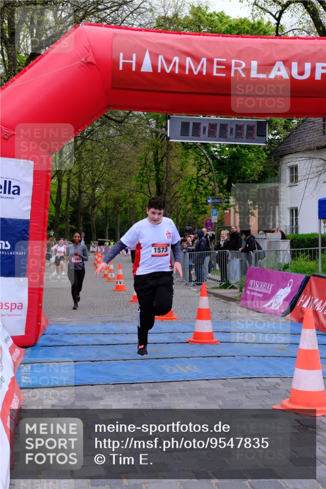 19.04.2026 - Hammer Lauf Tim E. http://msf.ph/oto/9547835 19.04.2026 12:51:41 Ziel 468, 952, 1069, 1103, 1573 meine-sportfotos.de
