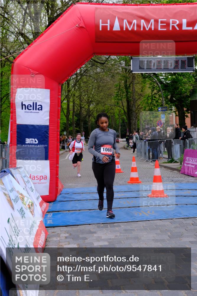 19.04.2026 - Hammer Lauf Tim E. http://msf.ph/oto/9547841 19.04.2026 12:51:44 Ziel 609, 1069, 1103, 1573, 1584 meine-sportfotos.de
