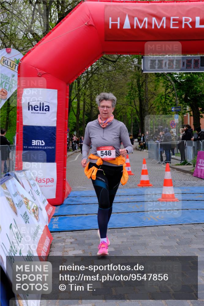 19.04.2026 - Hammer Lauf Tim E. http://msf.ph/oto/9547856 19.04.2026 12:51:58 Ziel 412, 546, 1066 meine-sportfotos.de