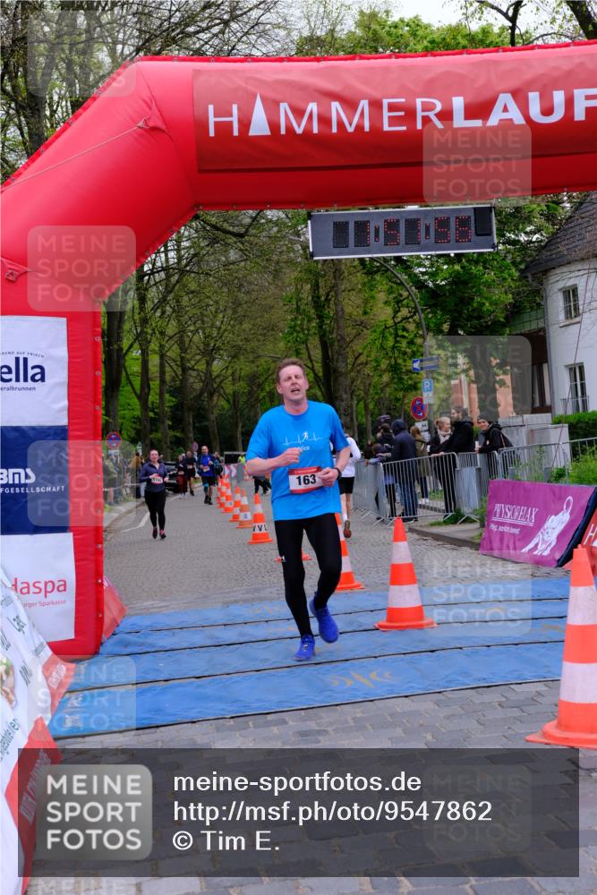 19.04.2026 - Hammer Lauf Tim E. http://msf.ph/oto/9547862 19.04.2026 12:52:04 Ziel 163, 412, 482 meine-sportfotos.de
