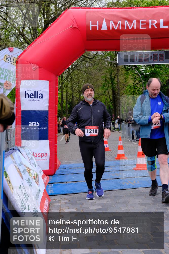 19.04.2026 - Hammer Lauf Tim E. http://msf.ph/oto/9547881 19.04.2026 12:52:16 Ziel 437, 1218, 1231, 1690 meine-sportfotos.de