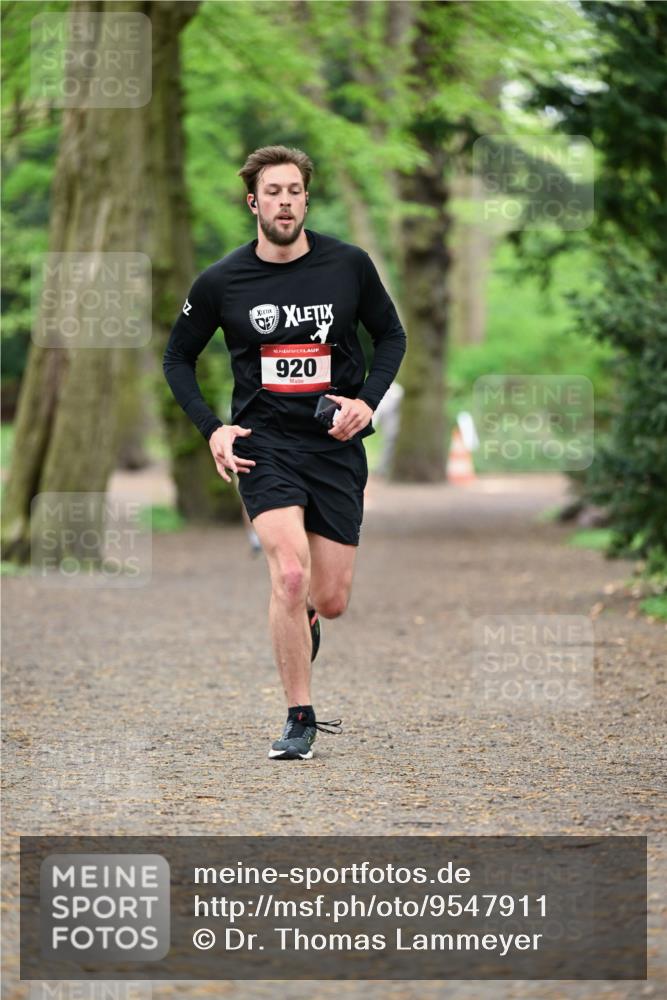 19.04.2026 - Hammer Lauf Dr. Thomas Lammeyer http://msf.ph/oto/9547911 19.04.2026 11:30:19 Laufen 920 meine-sportfotos.de