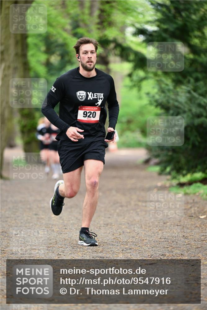 19.04.2026 - Hammer Lauf Dr. Thomas Lammeyer http://msf.ph/oto/9547916 19.04.2026 11:30:19 Laufen 920 meine-sportfotos.de