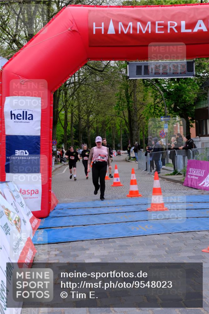 19.04.2026 - Hammer Lauf Tim E. http://msf.ph/oto/9548023 19.04.2026 12:53:07 Ziel 531, 532, 744, 920, 1123, 1471 meine-sportfotos.de