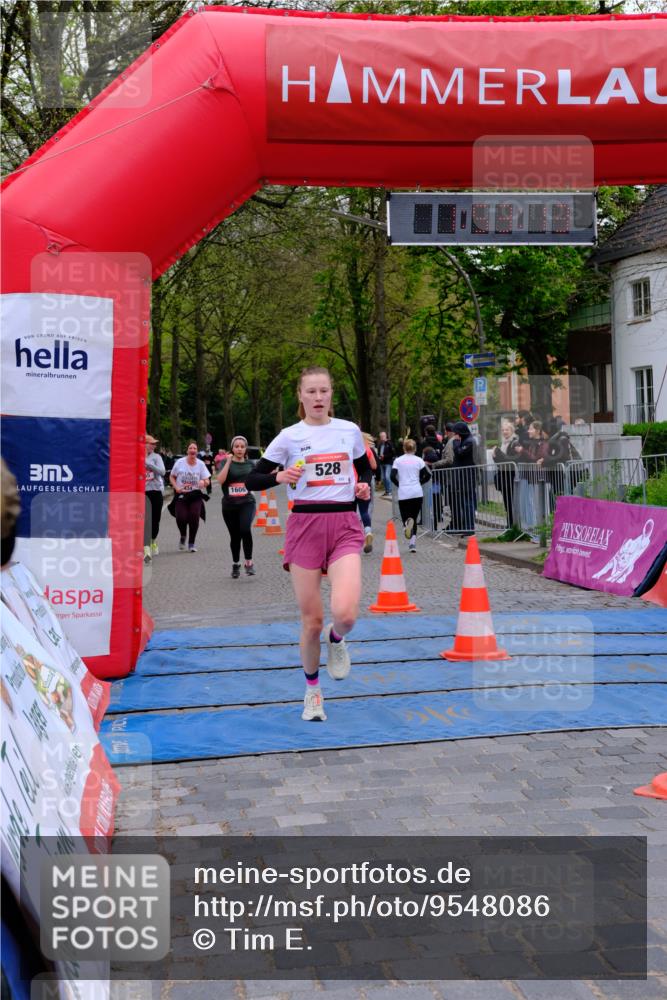 19.04.2026 - Hammer Lauf Tim E. http://msf.ph/oto/9548086 19.04.2026 12:53:20 Ziel 435, 436, 450, 499, 528, 634, 1606 meine-sportfotos.de