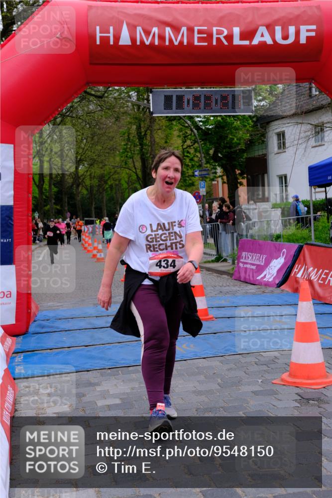 19.04.2026 - Hammer Lauf Tim E. http://msf.ph/oto/9548150 19.04.2026 12:53:29 Ziel 383, 434, 435, 436 meine-sportfotos.de