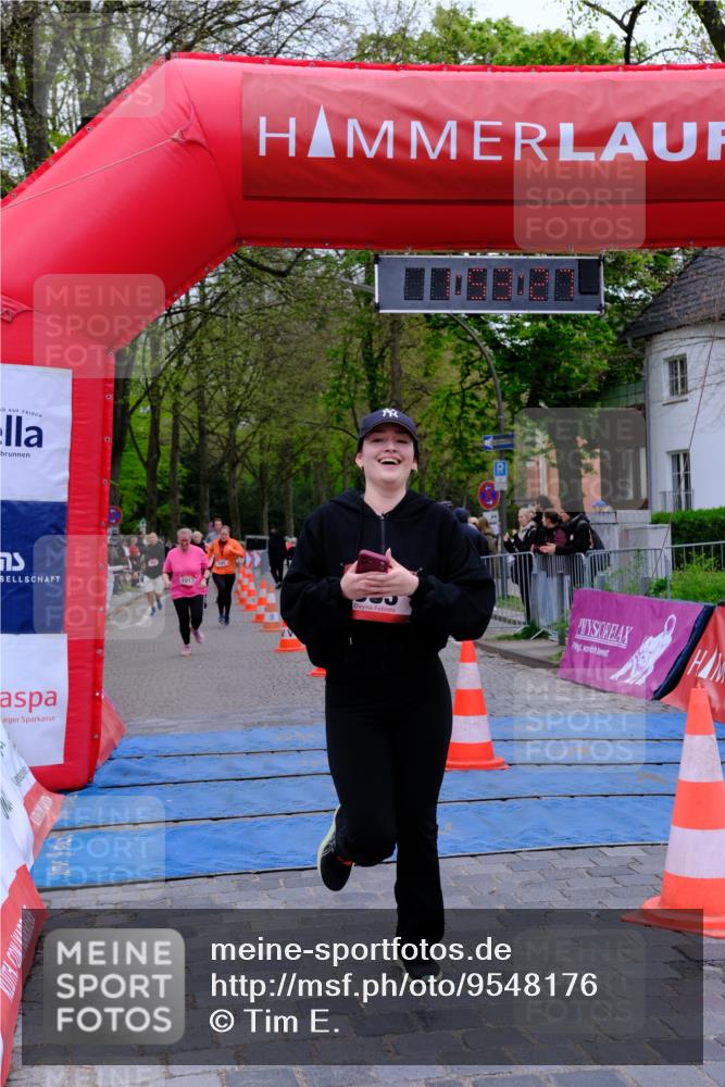 19.04.2026 - Hammer Lauf Tim E. http://msf.ph/oto/9548176 19.04.2026 12:53:35 Ziel 383, 1017 meine-sportfotos.de
