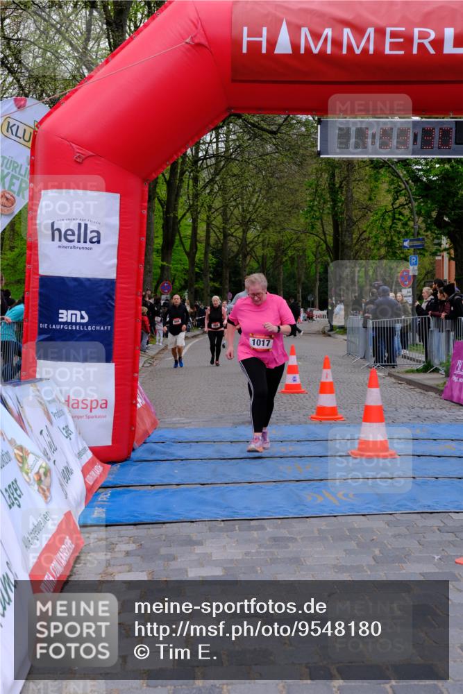 19.04.2026 - Hammer Lauf Tim E. http://msf.ph/oto/9548180 19.04.2026 12:53:38 Ziel 383, 511, 1017 meine-sportfotos.de