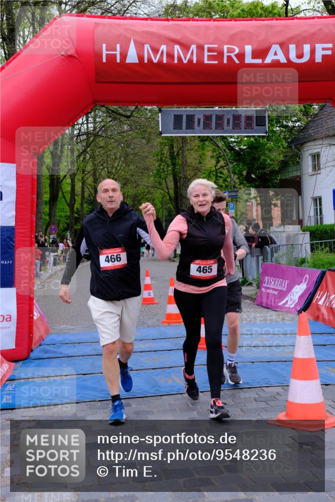 19.04.2026 - Hammer Lauf Tim E. http://msf.ph/oto/9548236 19.04.2026 12:53:45 Ziel 465, 466, 511, 529 meine-sportfotos.de