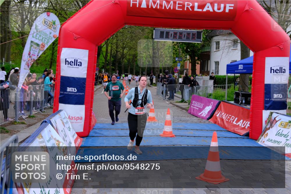 19.04.2026 - Hammer Lauf Tim E. http://msf.ph/oto/9548275 19.04.2026 12:54:51 Ziel 398, 1920 meine-sportfotos.de