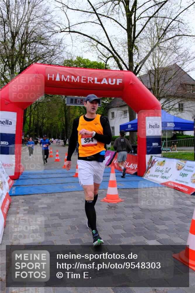 19.04.2026 - Hammer Lauf Tim E. http://msf.ph/oto/9548303 19.04.2026 12:54:59 Ziel 112, 326, 354, 928, 1894 meine-sportfotos.de