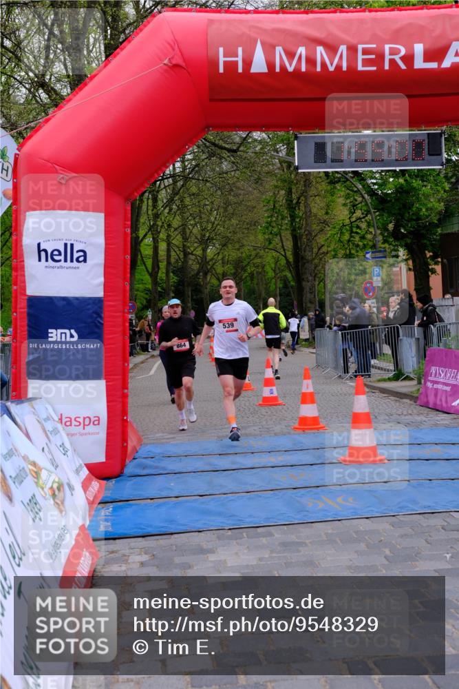 19.04.2026 - Hammer Lauf Tim E. http://msf.ph/oto/9548329 19.04.2026 12:55:08 Ziel 326, 539, 864, 933, 1612 meine-sportfotos.de