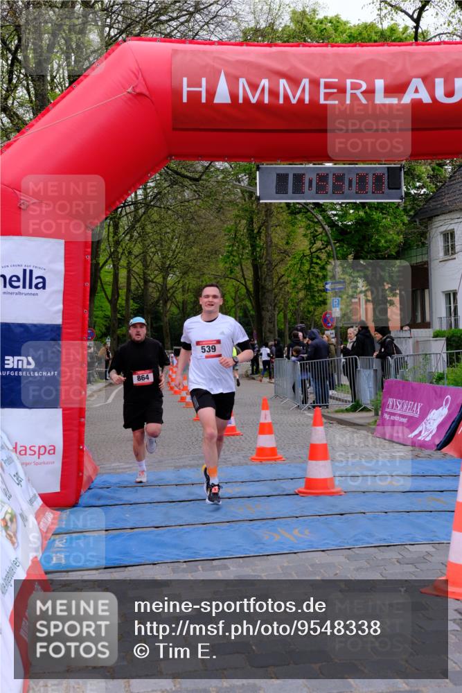 19.04.2026 - Hammer Lauf Tim E. http://msf.ph/oto/9548338 19.04.2026 12:55:08 Ziel 326, 539, 864, 933, 1612 meine-sportfotos.de