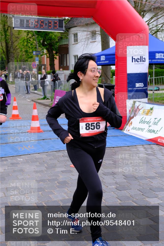 19.04.2026 - Hammer Lauf Tim E. http://msf.ph/oto/9548401 19.04.2026 12:55:41 Ziel 856, 857, 1015 meine-sportfotos.de