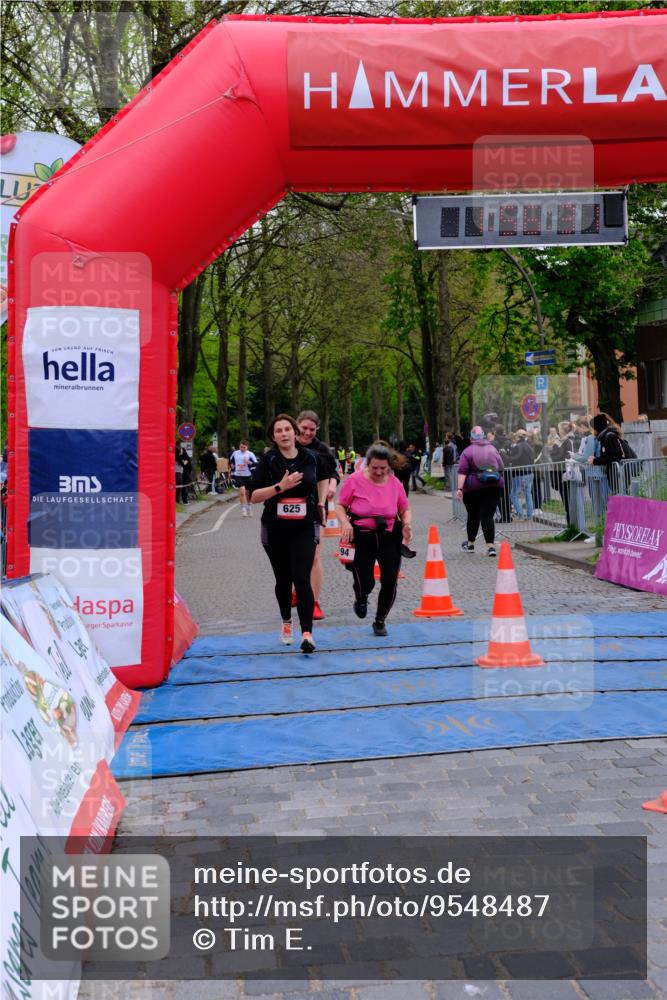 19.04.2026 - Hammer Lauf Tim E. http://msf.ph/oto/9548487 19.04.2026 12:56:39 Ziel 12, 194, 625, 1012, 1907 meine-sportfotos.de
