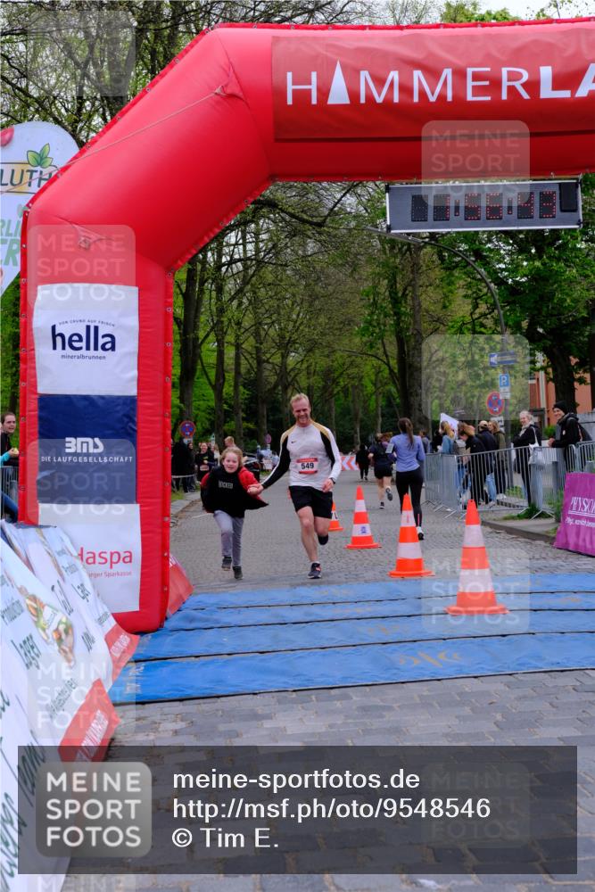 19.04.2026 - Hammer Lauf Tim E. http://msf.ph/oto/9548546 19.04.2026 12:56:51 Ziel 22, 181, 549, 637 meine-sportfotos.de