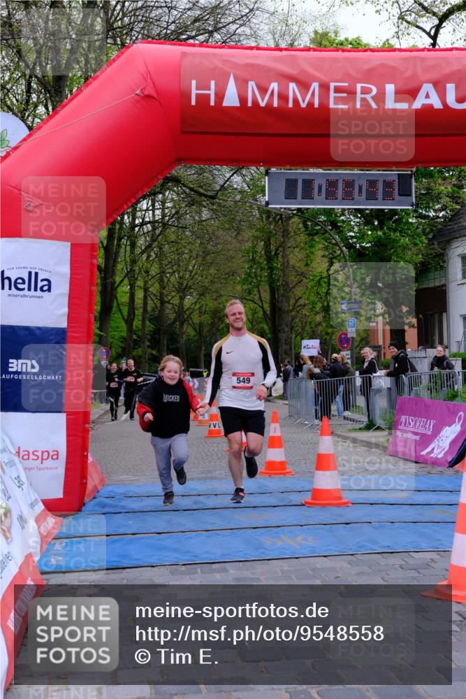 19.04.2026 - Hammer Lauf Tim E. http://msf.ph/oto/9548558 19.04.2026 12:56:52 Ziel 181, 549, 637 meine-sportfotos.de