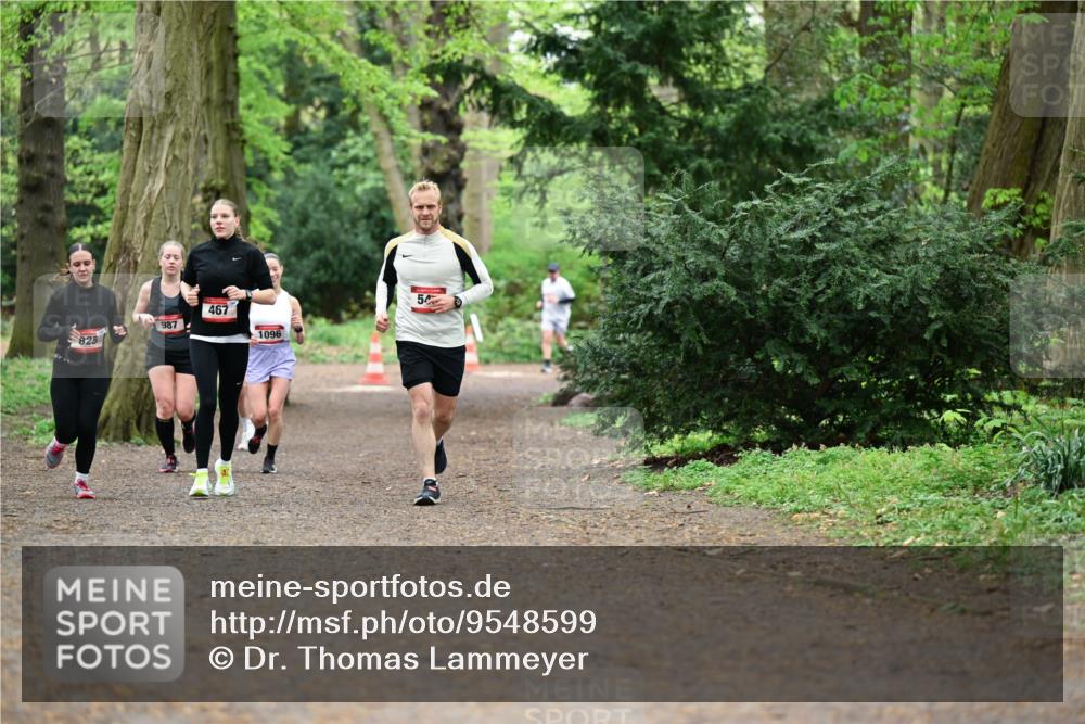 19.04.2026 - Hammer Lauf Dr. Thomas Lammeyer http://msf.ph/oto/9548599 19.04.2026 11:33:13 Laufen 825, 987, 467, 1096 meine-sportfotos.de