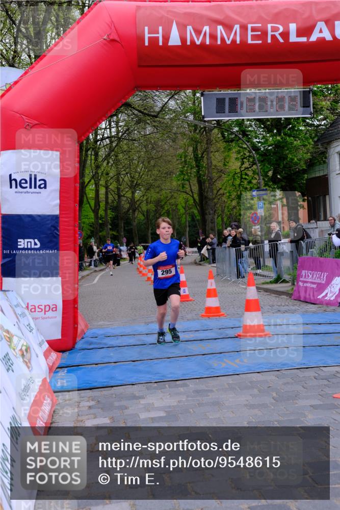 19.04.2026 - Hammer Lauf Tim E. http://msf.ph/oto/9548615 19.04.2026 12:57:12 Ziel 295, 333 meine-sportfotos.de