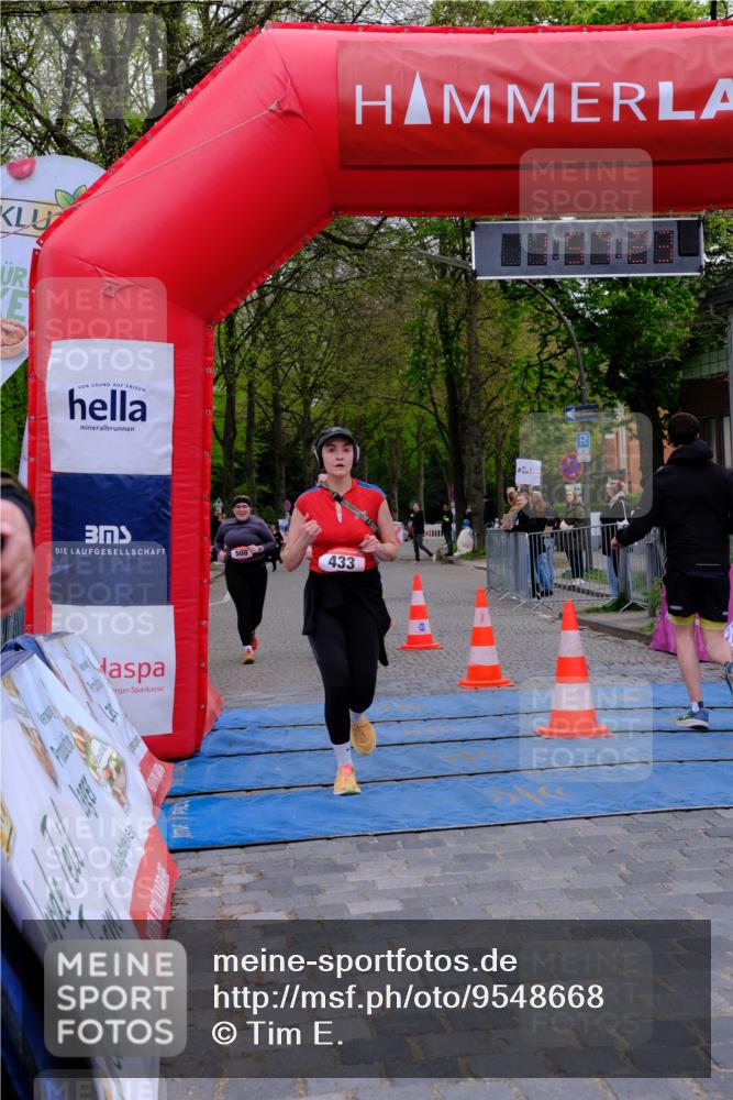 19.04.2026 - Hammer Lauf Tim E. http://msf.ph/oto/9548668 19.04.2026 12:57:32 Ziel 433, 508, 509, 525, 1268 meine-sportfotos.de