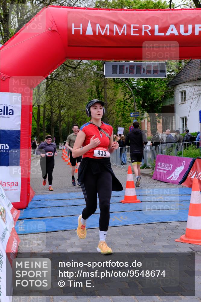 19.04.2026 - Hammer Lauf Tim E. http://msf.ph/oto/9548674 19.04.2026 12:57:33 Ziel 433, 508, 509, 525, 1268 meine-sportfotos.de