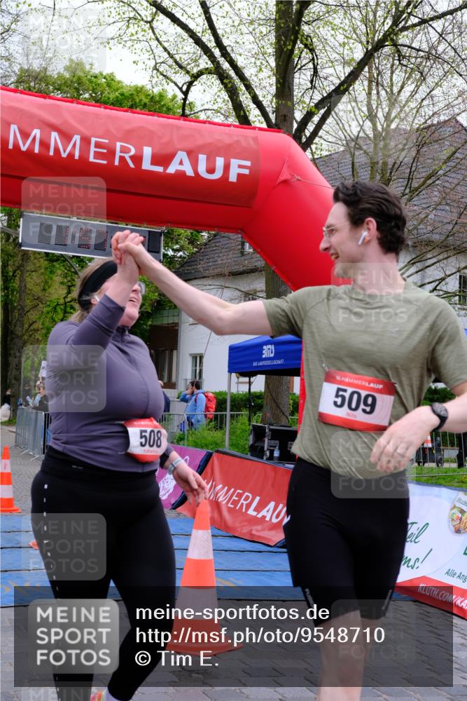 19.04.2026 - Hammer Lauf Tim E. http://msf.ph/oto/9548710 19.04.2026 12:57:37 Ziel 508, 509, 1268, 1472 meine-sportfotos.de