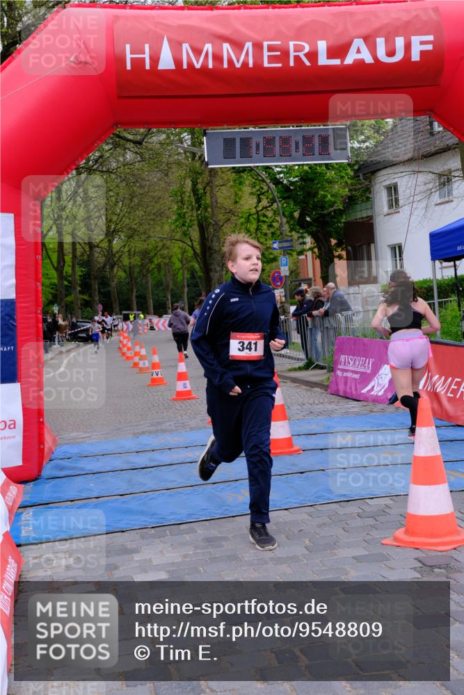 19.04.2026 - Hammer Lauf Tim E. http://msf.ph/oto/9548809 19.04.2026 12:58:29 Ziel 341, 524, 1607 meine-sportfotos.de