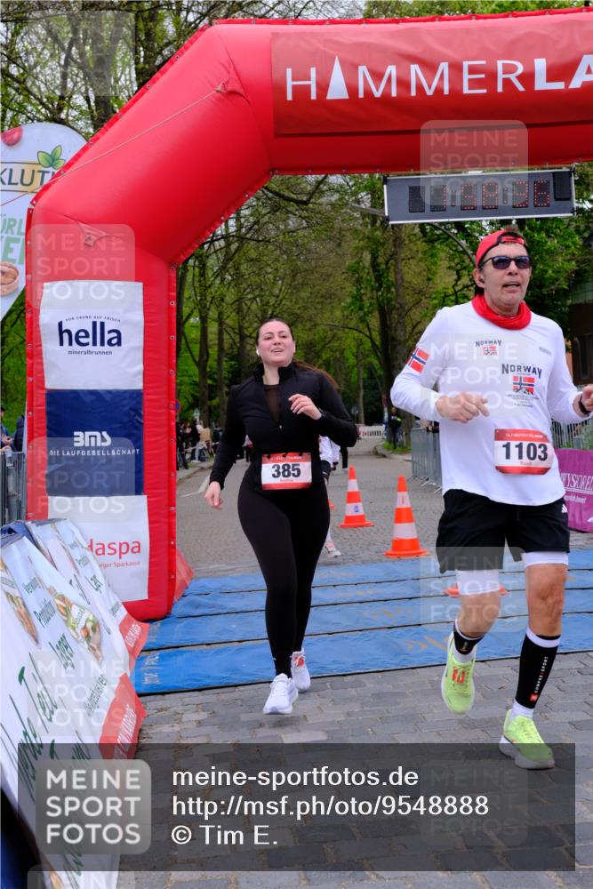 19.04.2026 - Hammer Lauf Tim E. http://msf.ph/oto/9548888 19.04.2026 12:58:44 Ziel 146, 385, 412, 1103 meine-sportfotos.de